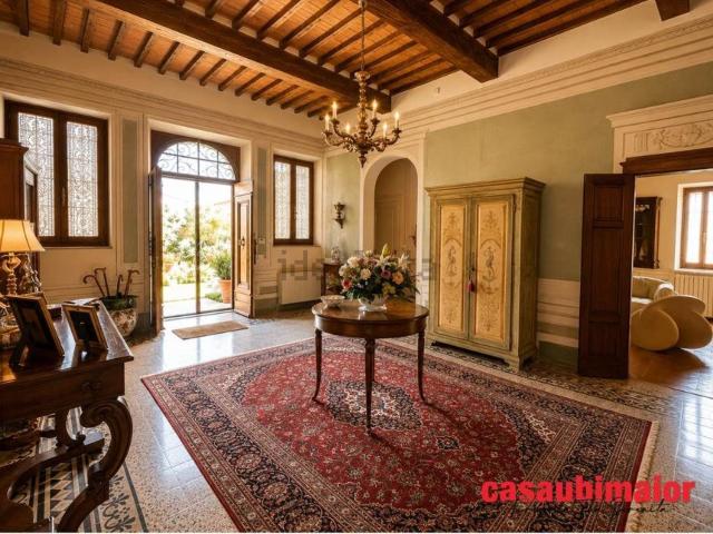 Case e ville in vendita di 949 m²