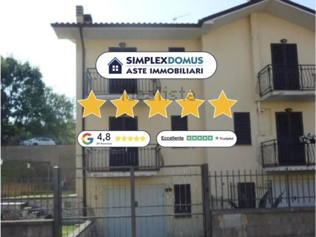 Case e ville in vendita di 94 m² in Via Ilaria Alpi