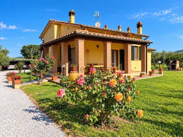 Case e ville in vendita di 94 m²