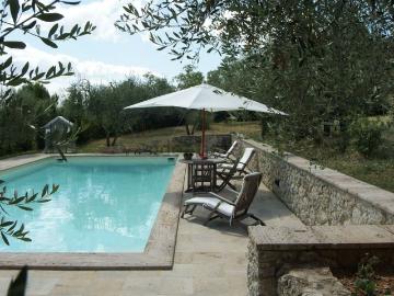 Case e ville in vendita di 950 m² in Via Martiri di Rigosecco