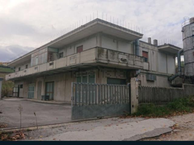 Case e ville in vendita di 95 m² in Via Fonte Monsignore