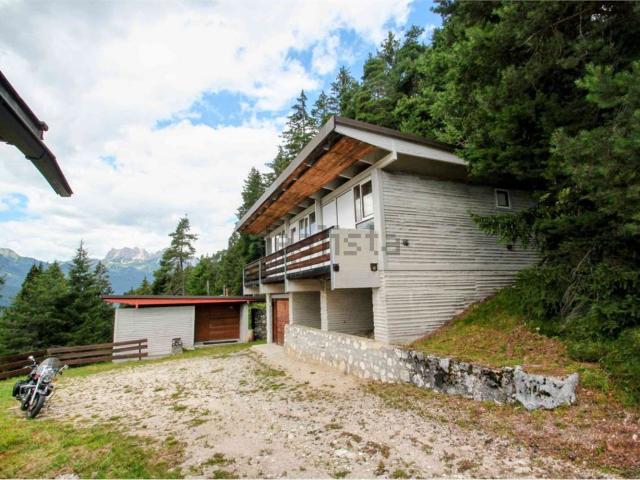 Case e ville in vendita di 95 m² in Via Metanopoli