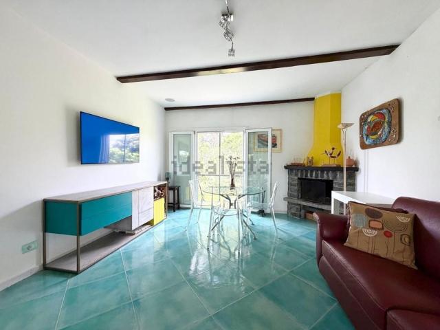 Case e ville in vendita di 95 m² in Via Migliara 50 Dx, 58