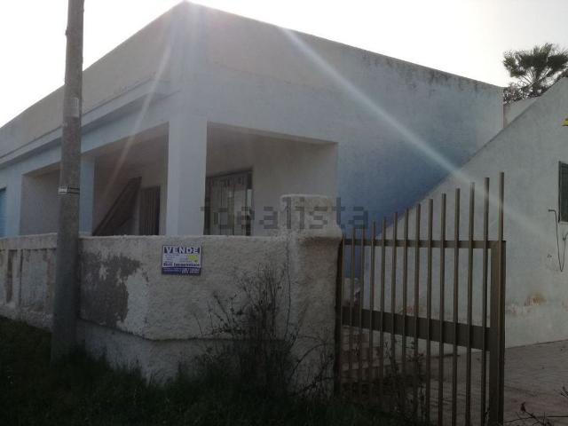 Case e ville in vendita di 95 m² in Viale Stella Maris, 1