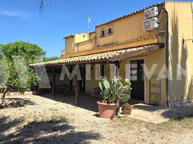 Case e ville in vendita di 95 m²