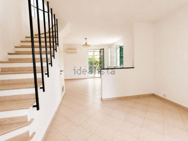 Case e ville in vendita di 95 m²