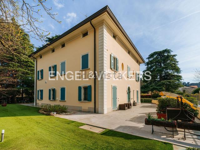 Case e ville in vendita di 969 m² in Via Porrettana, 252