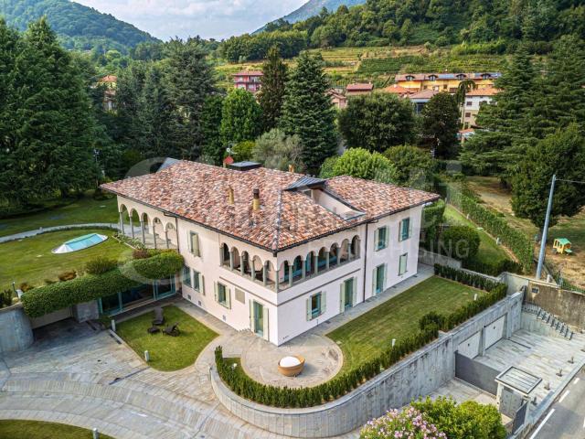 Case e ville in vendita di 972 m² in Via Ospedale, 17