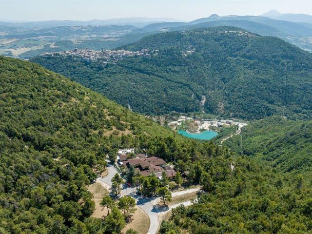 Case e ville in vendita di 980 m²