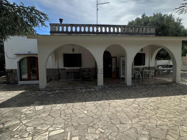 Case e ville in vendita di 98 m² in Contrada San Benedetto