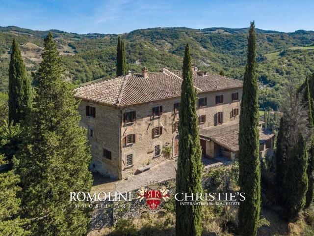 Case e ville in vendita di 1000 m²