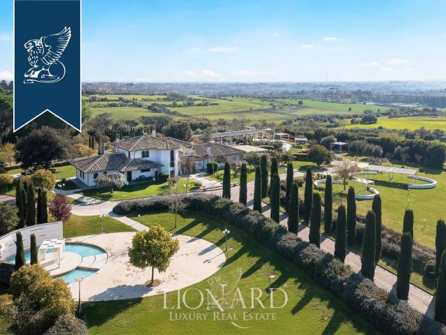 Case e ville in vendita di 1000 m²