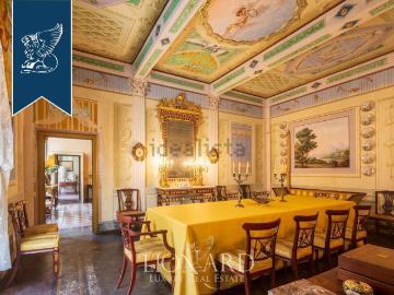 Case e ville in vendita di 1000 m²