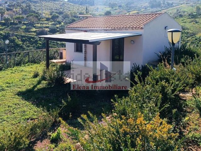 Case e ville in vendita di 1000 m² in Contrada Sarmuci