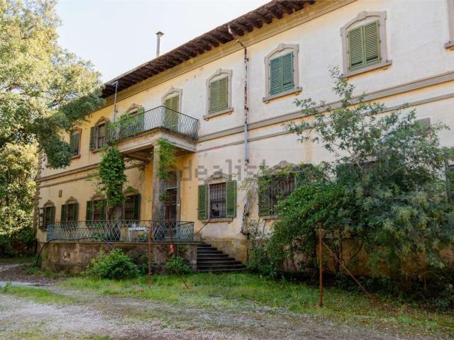 Case e ville in vendita di 1000 m² in Via della Principessa