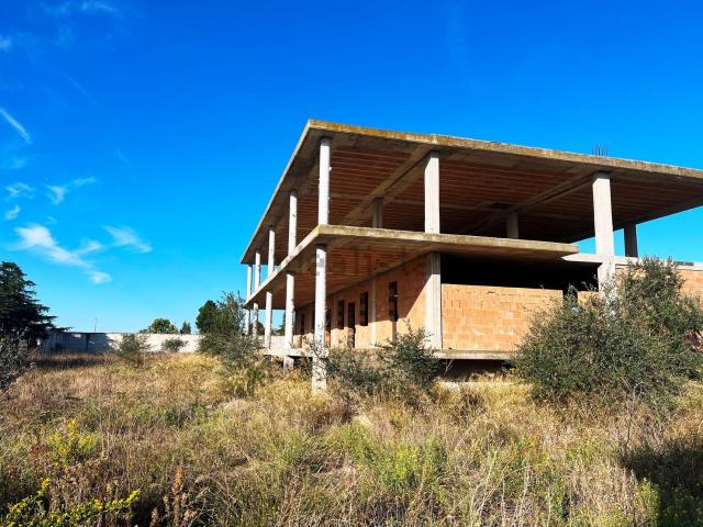 Case e ville in vendita di 1000 m² in Via delle Orchidee