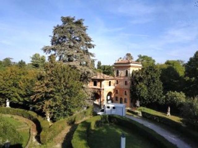 Case e ville in vendita di 1000 m² in Via San Marco, 213