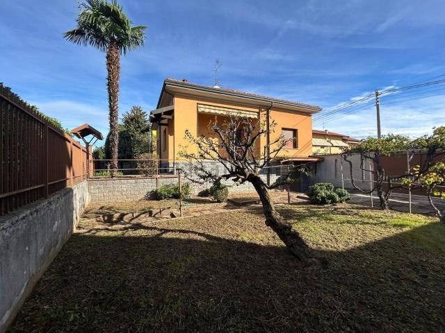 Case e ville in vendita di 100 m²