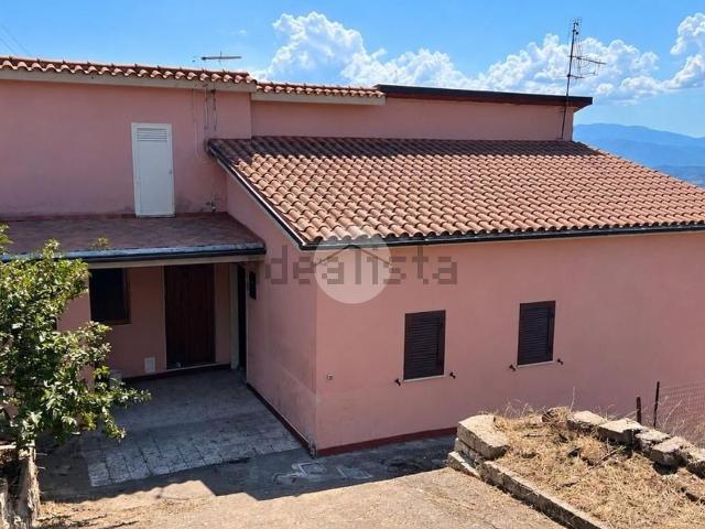 Case e ville in vendita di 100 m²