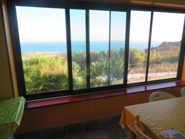 Case e ville in vendita di 100 m²