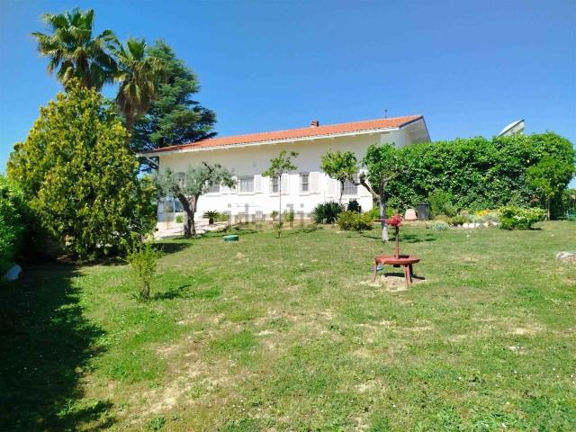 Case e ville in vendita di 100 m²
