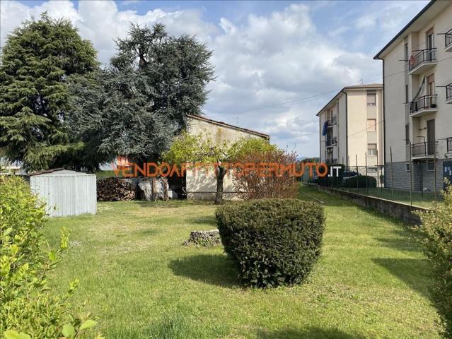 Case e ville in vendita di 100 m²