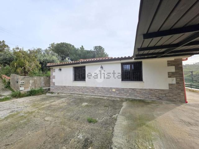 Case e ville in vendita di 100 m²