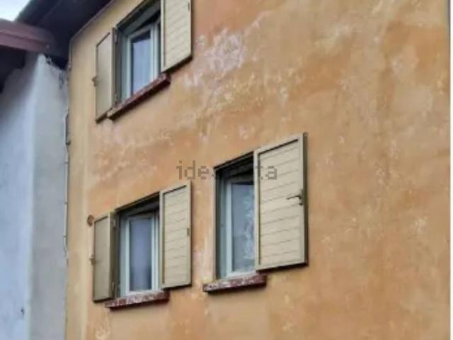 Case e ville in vendita di 100 m² in Via Enfretez