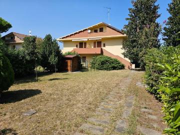 Casa in vendita a Lido degli Scacchi - Giardino