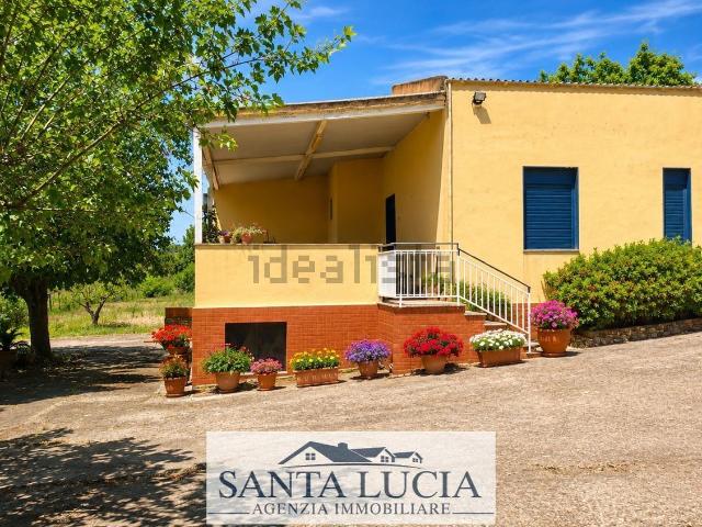 Case e ville in vendita di 100 m² in Contrada Gallo D&apos Oro