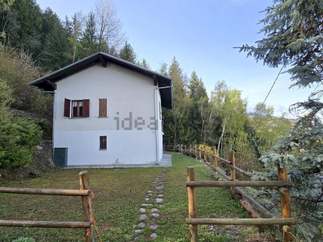 Case e ville in vendita di 100 m² in Località Piscine, 459