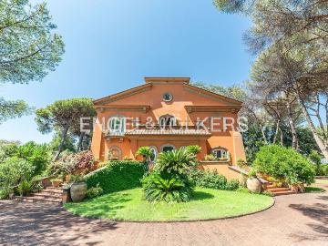 Case e ville in vendita di 1012 m² in Via del Mare