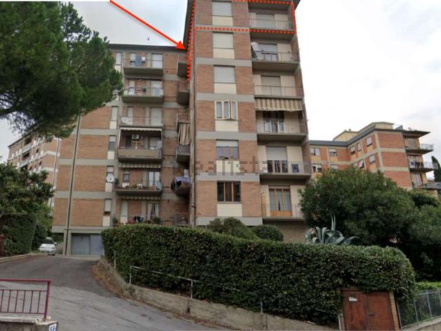 Case e ville in vendita di 101 m² in Via Bernardino Perfetti