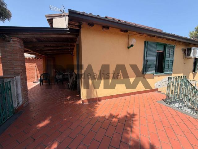 Case e ville in vendita di 80 m² in Via San Paolo, 1