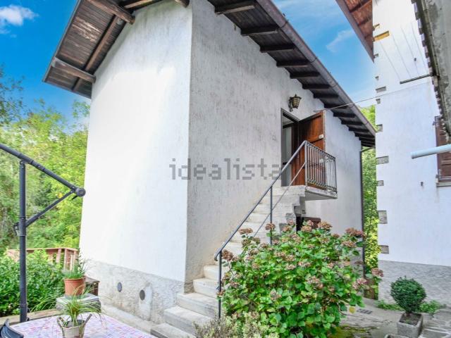 Case e ville in vendita di 101 m² in Via Ponte Luio