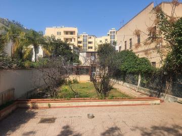 Case e ville in vendita di 101 m² in Corso Calatafimi, 1049