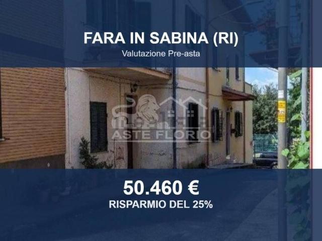 Case e ville in vendita di 103 m² in Via Cocceio, 11