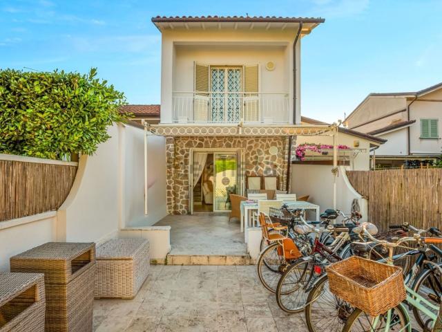 Case e ville in vendita di 103 m² in Via Piave