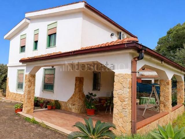 Case e ville in vendita di 103 m² in Strada Spinagallo