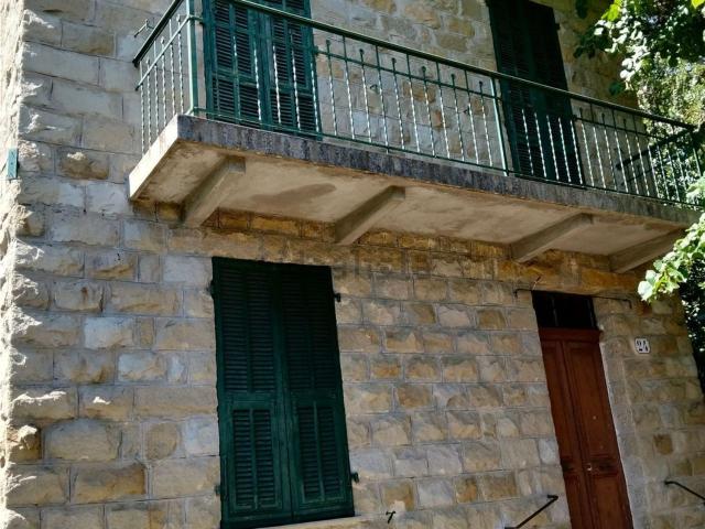 Case e ville in vendita di 104 m²