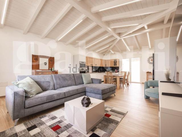 Case e ville in vendita di 105 m²