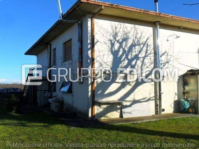 Case e ville in vendita di 105 m² in Via G. Garibaldi