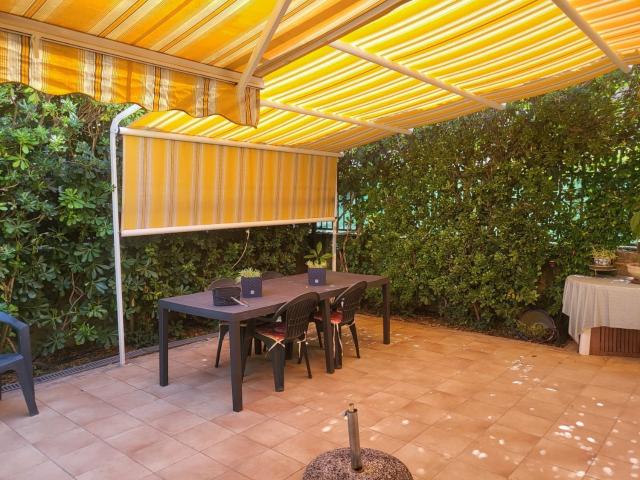 Case e ville in vendita di 105 m² in Via le Piane, 23