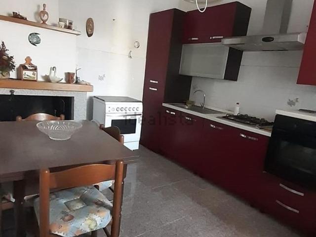 Case e ville in vendita di 105 m² in Via Romana, 42