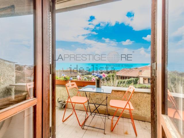 Case e ville in vendita di 105 m² in Via Venere