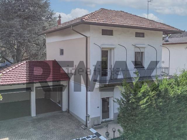 Case e ville in vendita di 155 m² in Frazione Enoch, 3