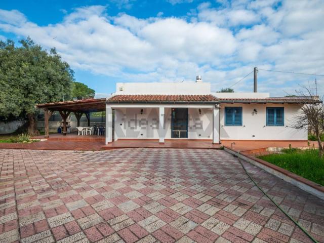 Case e ville in vendita di 105 m² in Strada Benali, 248