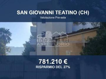 Case e ville in vendita di 1076 m² in Via Donizetti, 22