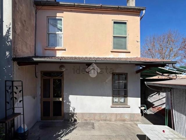 Case e ville in vendita di 107 m² in Via Rossetta Traversa, 1