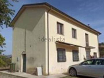 Case e ville in vendita di 108 m² in Strada Senza Nome, 50
